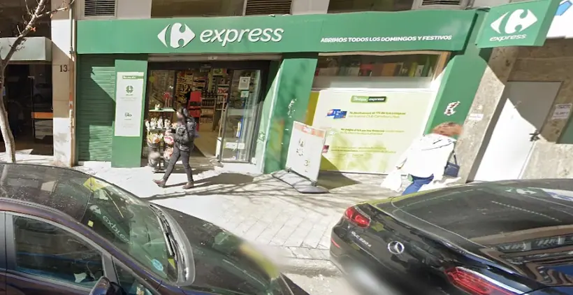Carrefour Express en Calle Montesa, 13, Madrid