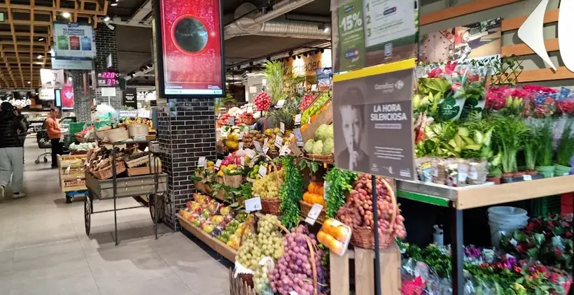 Carrefour Market en Calle Orense, 48, Madrid