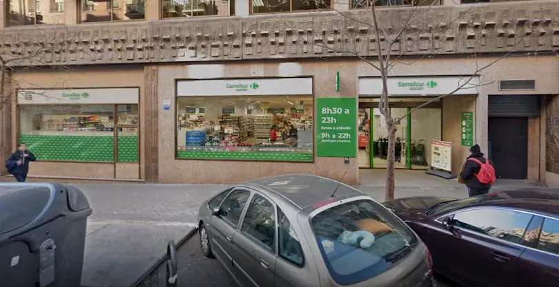 Carrefour Express en Calle Rafael Calvo, 18, Madrid
