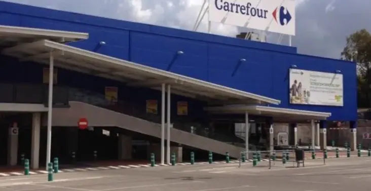 Carrefour en Carretera de Mairena - El Viso, s/n, Polígono Los Cantosales, Mairena del Alcor