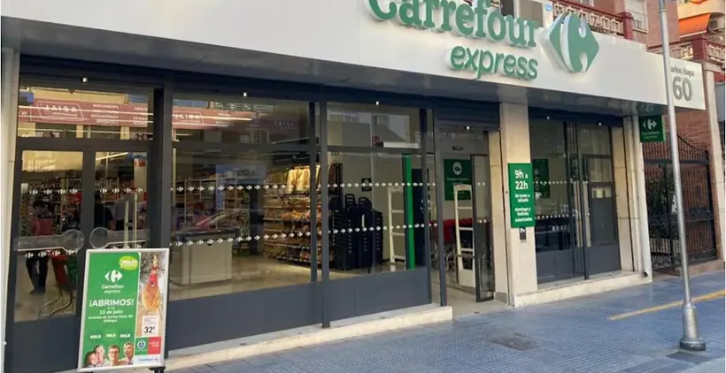 Carrefour Express en Avenida de Carlos Haya, 60, Málaga