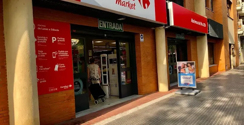 Carrefour Market en Avenida de Juan Sebastián Elcano, 30, Málaga