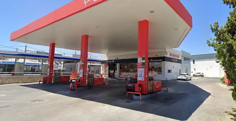 Carrefour Express en Avenida Isaac Peral, 39, Málaga