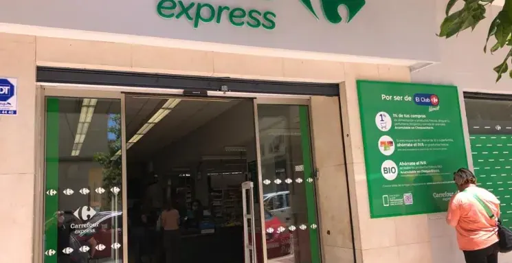 Carrefour Express en Calle Cuarteles, 49, Málaga