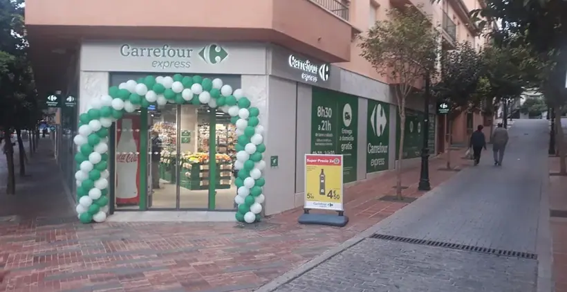 Carrefour Express en Marques De Nájera, 1, Marbella