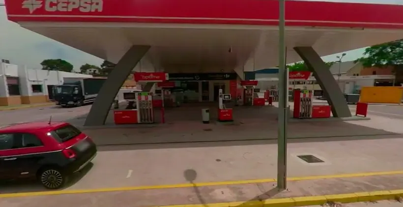 Carrefour Express en Cr V 6044, Km 6,300, Masarrochos