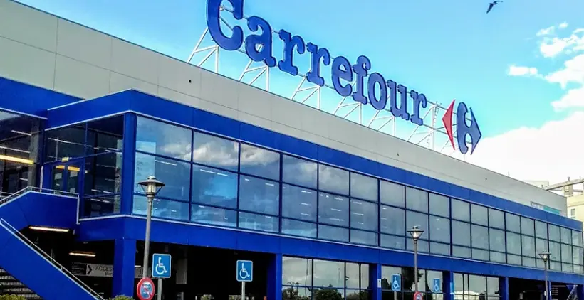 Carrefour en Carretera Gombalda Cv-32, Km. 0,5, Parque Comercial el Manar, Massalfassar