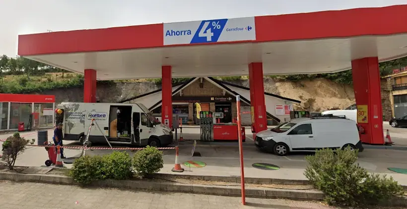 Carrefour Express en Carretera Navacerrada N-601, P.k. 61, Junto a la Estación Cepsa, Navacerrada
