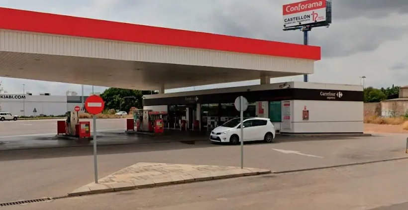 Carrefour Express en Pg. Salcedo, 2, Navia