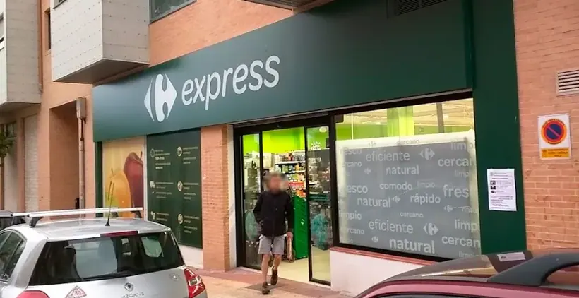 Carrefour Express en Calle Estíbaliz, 6, Oion