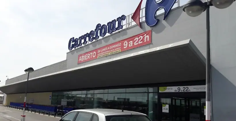 Carrefour en Carretera Alicante-Cartagena N 332, Km 52, Dr, Orihuela Costa