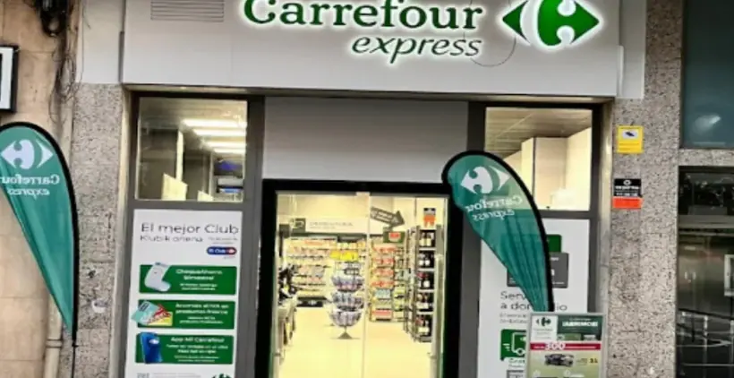 Carrefour Express en Avenida Zaragoza, 71, Pamplona
