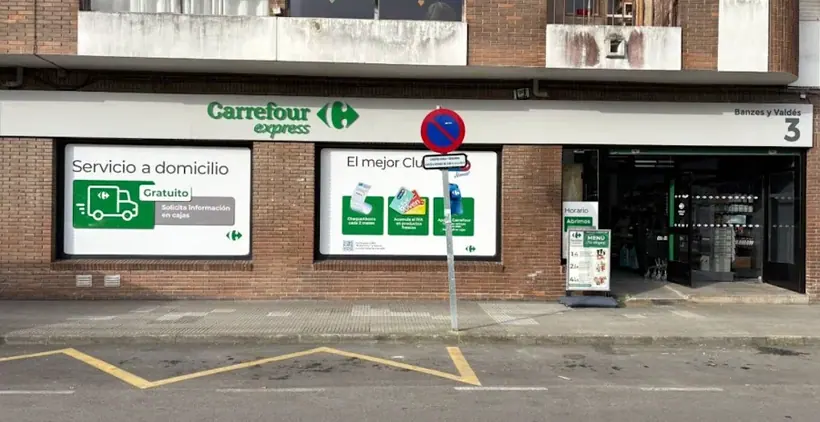 Carrefour Express en Calle Banzes y Valdés, 5, Pravia