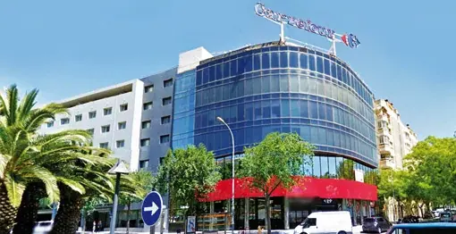 Carrefour en Avenida Marià Fortuny, 81, Reus