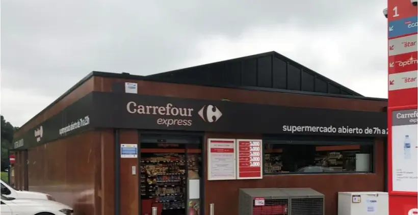 Carrefour Express en El Caleyo de Arriba, s/n, Junto a la Estación Cepsa, Ribera de Arriba