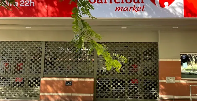 Carrefour Market en Plaza Don Antonio Estrada, s/n - La Cala del Moral, Rincón de la Victoria