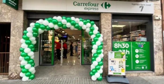 Carrefour Express en Rambla de Sant Jordi, 7, Ripollet
