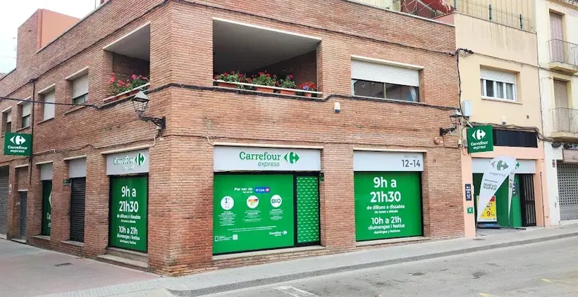 Carrefour Express en Calle Sant Joan 12-14, Rubí