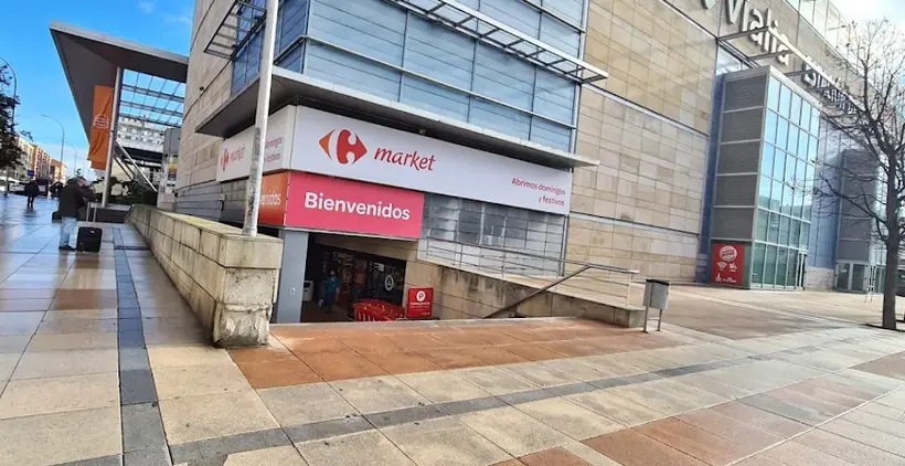Carrefour Market en Plaza de la Estación, s/n, Salamanca