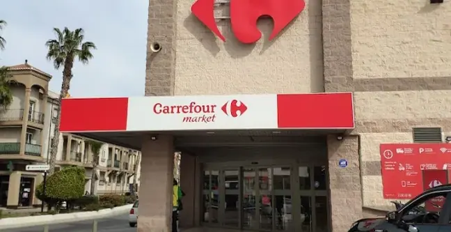 Carrefour Market en Avenida Peronne Parcela, 3, Salobreña