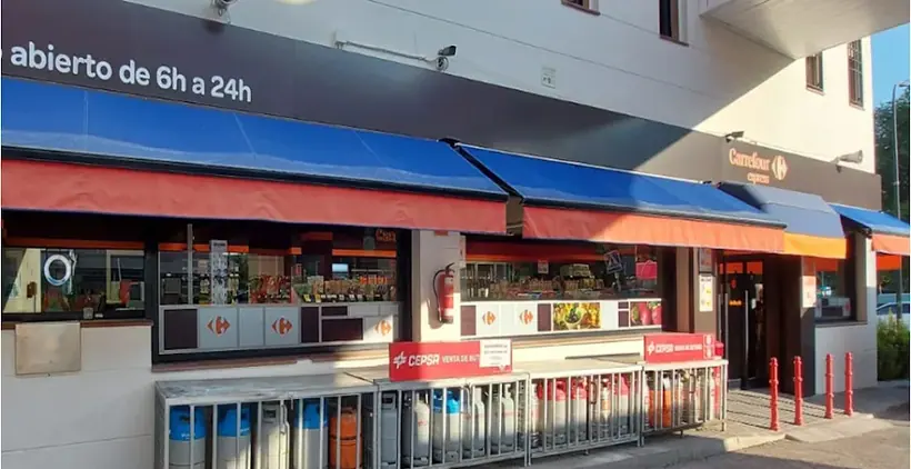 Carrefour Express en Avenida del Doctor Manuel Jarabo, 74, Junto a la Estación Cepsa, San Martin de la Vega