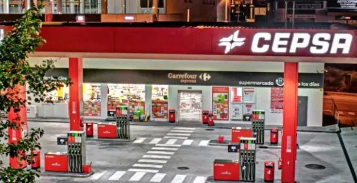 Carrefour Express en Carretera N 340, P.k. 170,7, Junto a la Estación Cepsa, San Pedro Alcántara