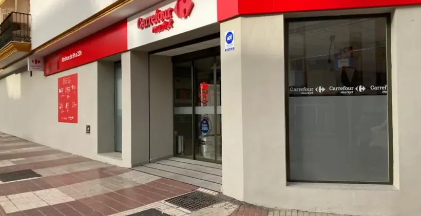Carrefour Market en Plaza Pueblo de Istán s/n (Edificio San Miguel), San Pedro Alcántara