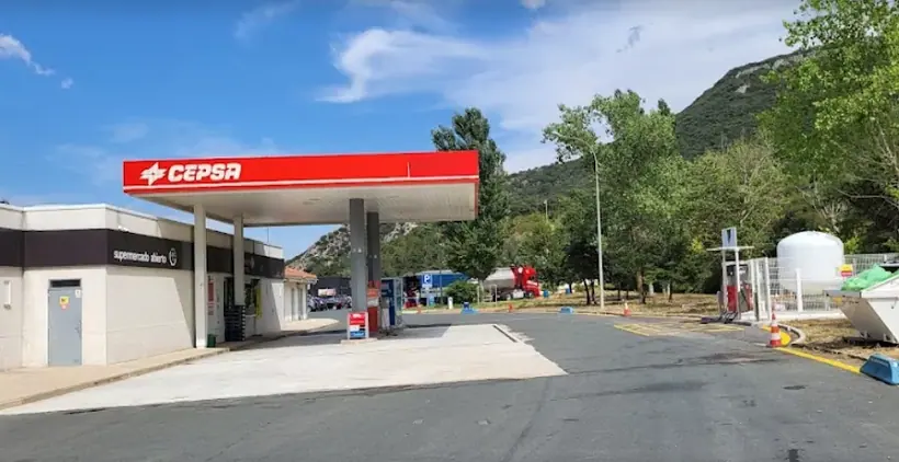 Carrefour Express en P.i. Okiturri , C/ el Ventorro 5-7, Junto a la Estación Cepsa, San Roman de San Millan