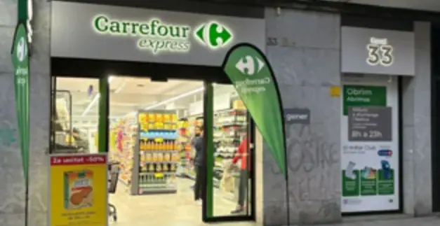 Carrefour Express en Calle Raval, 33, Sant Sadurni D'Anoia