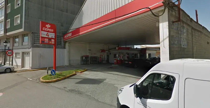 Carrefour Express en Lc-402, Pk. 74,1, Junto a la Estación Cepsa, Santa Comba