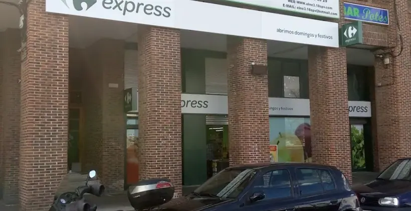 Carrefour Express en Avenida de los Castros, 79, Santander