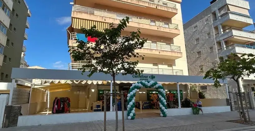 Carrefour Express en Calle Rin 5-7, Segur de Calafell