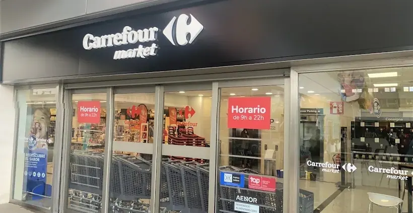 Carrefour Market en Avenida Diego Martínez Barrio, 4, Sevilla