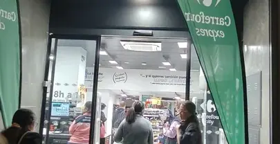 Carrefour Express en Avenida Constitución, 34, Sevilla