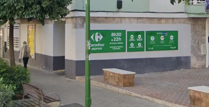 Carrefour Express en Avenida de El Greco, 18, Sevilla