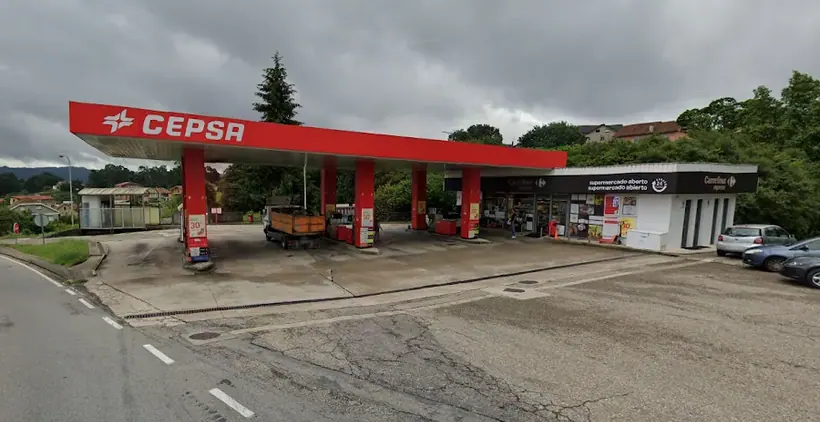 Carrefour Express en N-120, Pk. 660,3, Junto a la Estación Cepsa, Tameiga