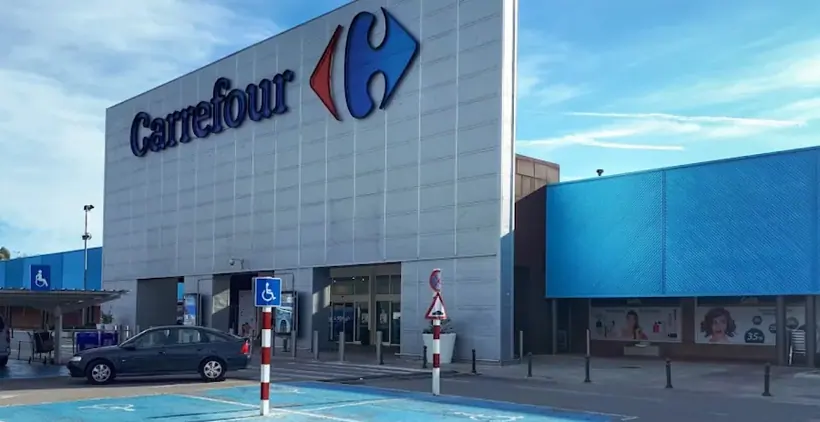 Carrefour en Autopista C-58, km. 17,800, Terrassa
