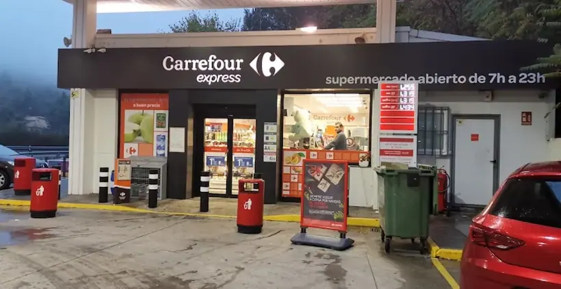 Carrefour Express en A-Ii, Km 70,5, Junto a la Estación Cepsa, Torija