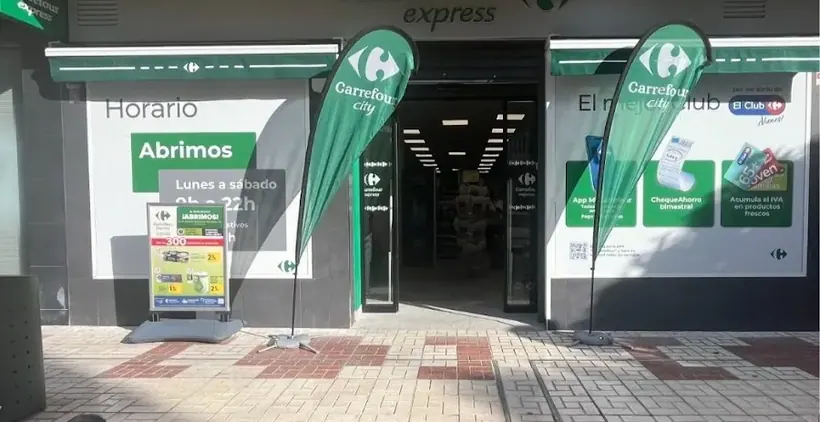 Carrefour Express en Rafael Quintana Rosado, 16, Torremolinos