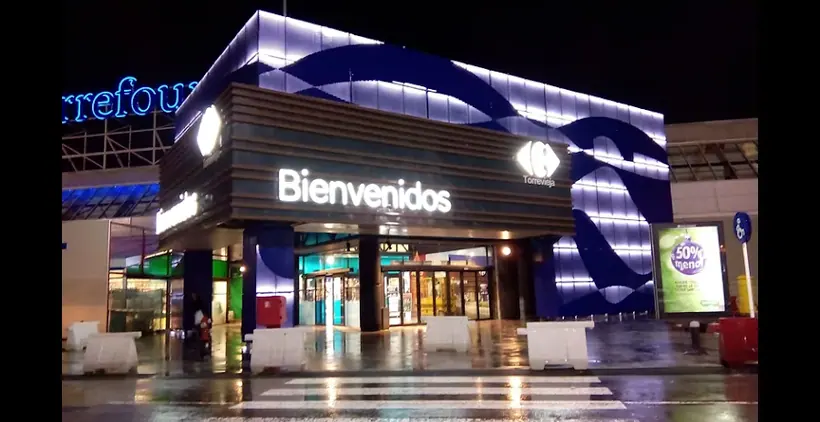 Carrefour en Carretera de Crevillente, km. 34,400, Torrevieja
