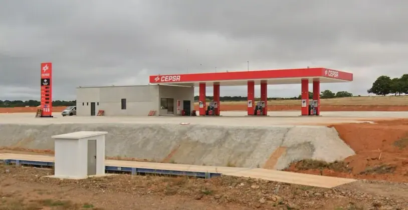 Carrefour Express en Cruz de la Era, Poligono 506 - Parcela 1, Junto a la estación de Servicio, Trabazos