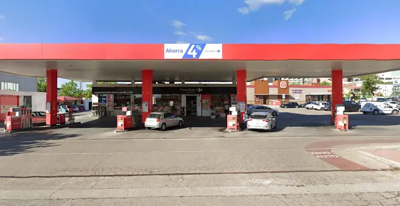 Carrefour Express en Calle del Yunque, 6, Tres Cantos