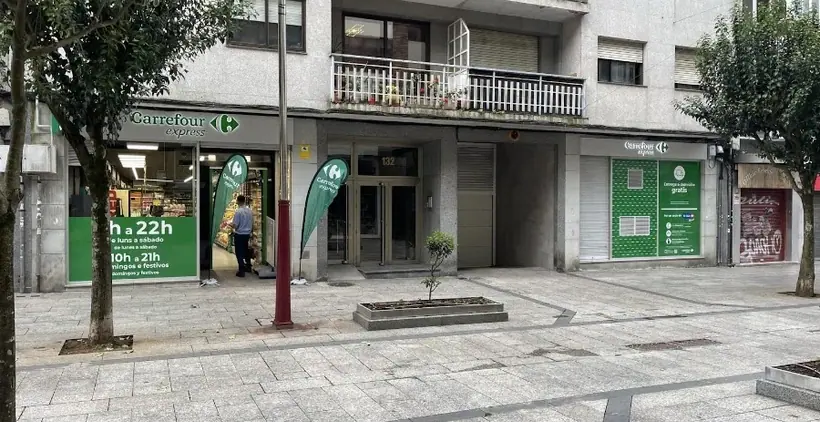 Carrefour Express en Rua Urzaiz, 132, Vigo