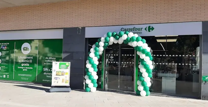 Carrefour Express en Avenida Garraf, 63, Vilanova I la Geltru