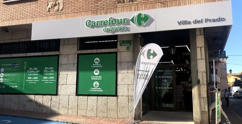 Carrefour Express en Calle de los Oficios, 2, Villa del Prado