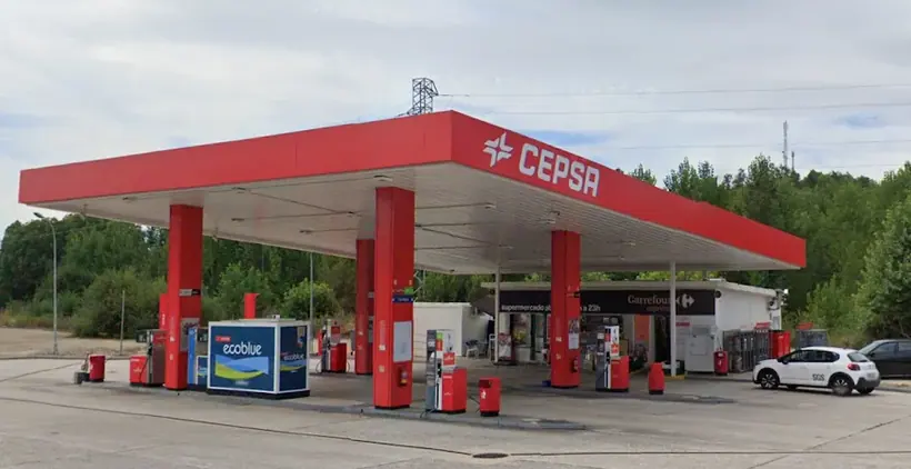 Carrefour Express en Cr N-6, pk 405, Villadecanes