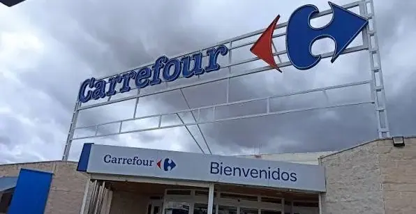 Carrefour en Carretera de Córdoba a Badajoz, km 71,3, Zafra