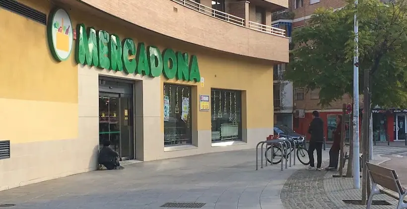 Mercadona en Glorieta Amadora, s/n, Córdoba