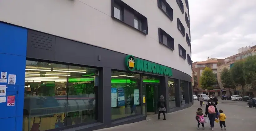 Mercadona en Avenida del Parc, 46, Cornellà de Llobregat