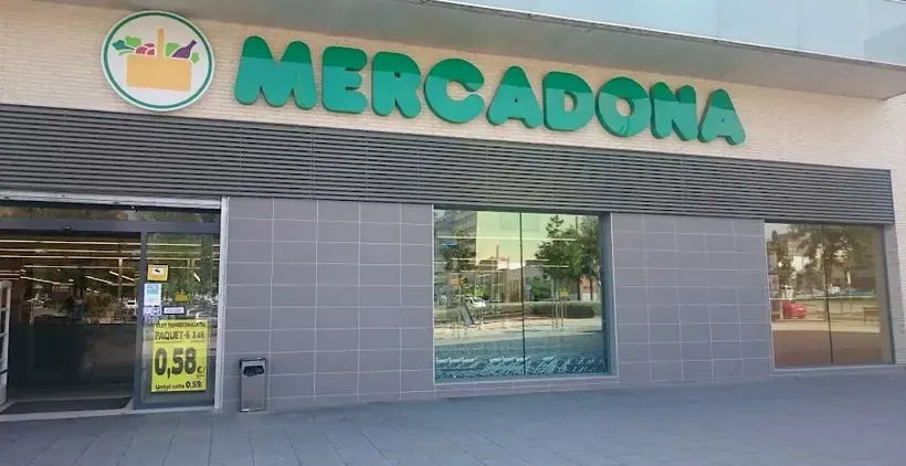 Mercadona en Carretera D'Esplugues, 246, Cornellà de Llobregat